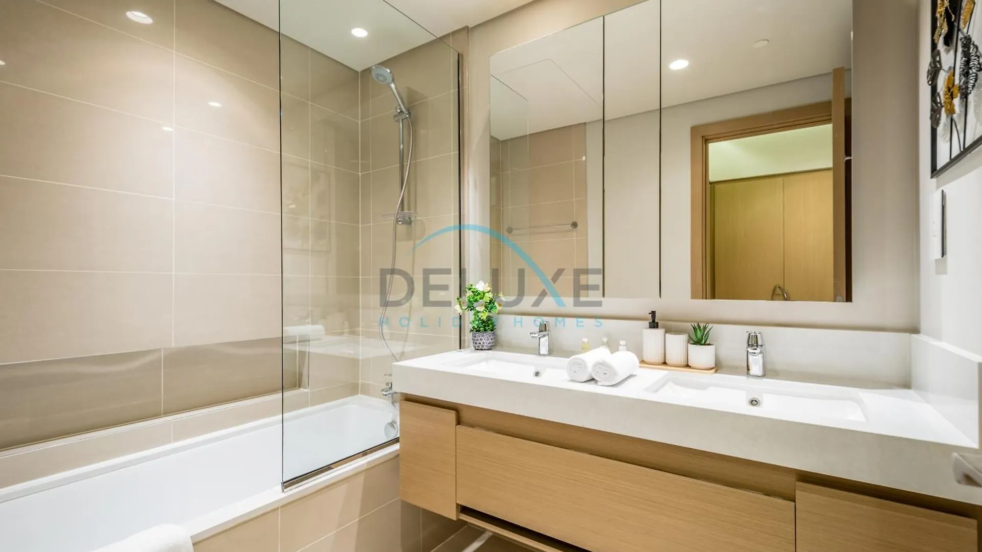 Tranquil 2Br At Harbour Gate Tower 1, Creek Harbour By Deluxe Holiday Homes Dubai Lägenhet